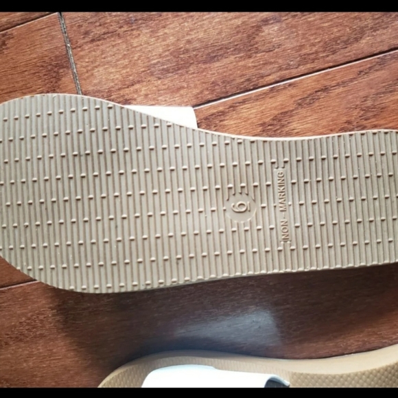 Target slides - Picture 2 of 2